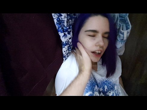 ❤️ Leidsin oma õe kapist ja aitasin tal cumida ❌ Anaal porno at et.ladyxxxporno.ru ❌❤